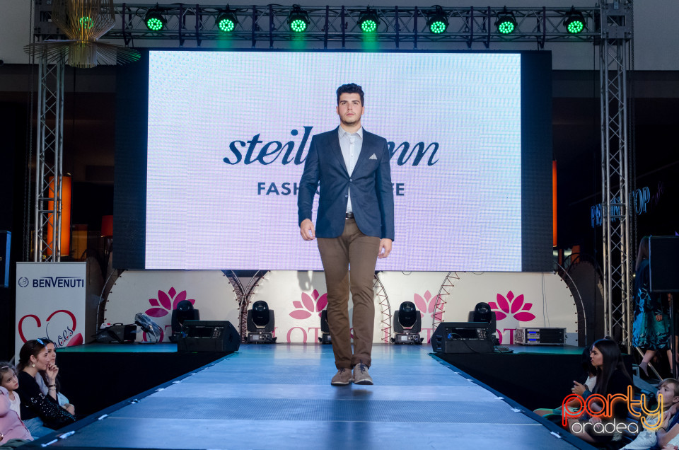 Fall Winter Fashion Show, Lotus Center