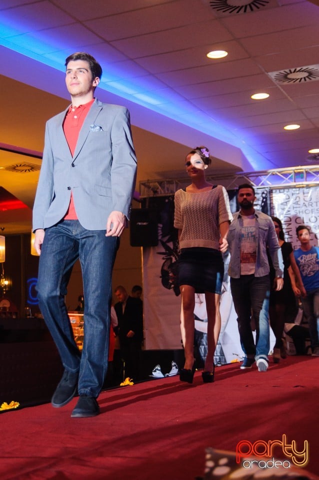 Fashion Weekend, Lotus Center