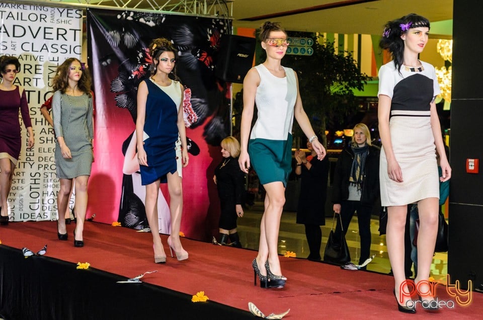 Fashion Weekend, Lotus Center