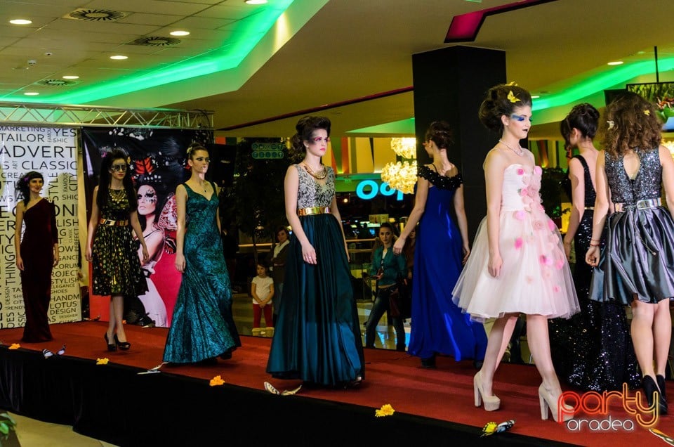 Fashion Weekend, Lotus Center