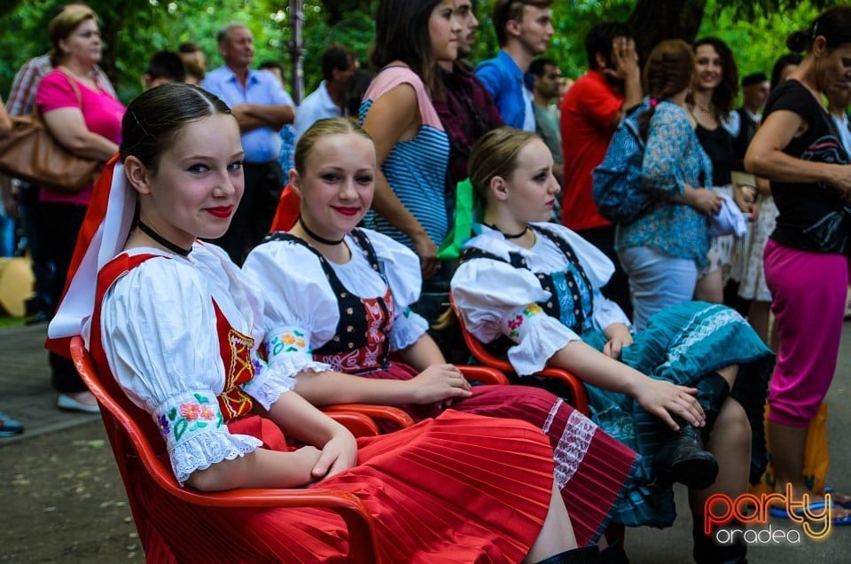 Festival internaţional de folclor, Oradea