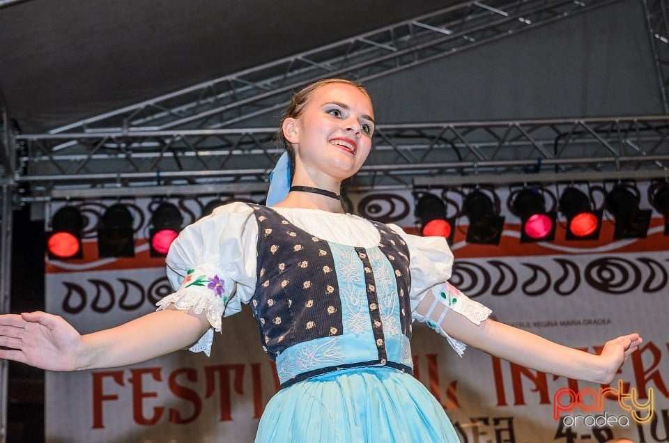 Festival internaţional de folclor, Oradea