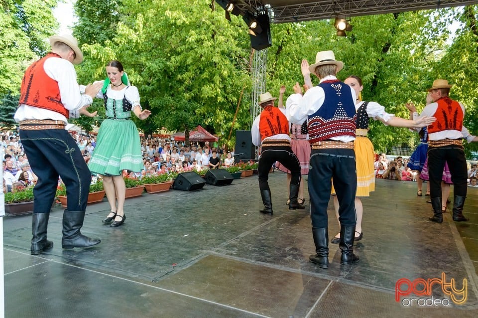 Festival internaţional de folclor, Oradea