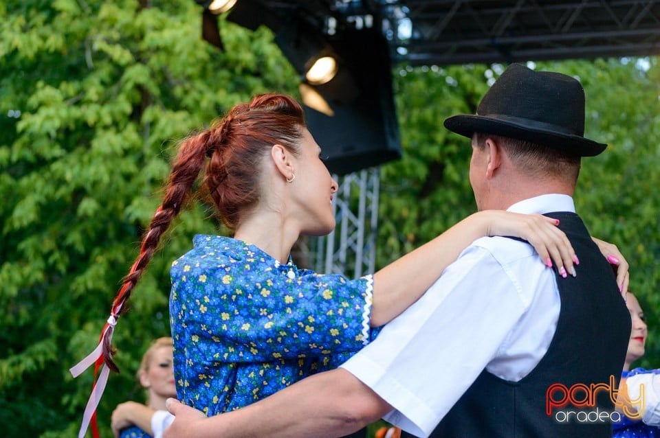 Festival internaţional de folclor, Oradea