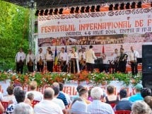 Festival internaţional de folclor