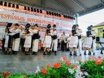 Festival internaţional de folclor