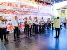 Festival internaţional de folclor