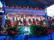 Festival internaţional de folclor