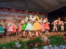 Festival internaţional de folclor