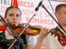 Festival internaţional de folclor