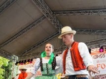 Festival internaţional de folclor