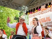 Festival internaţional de folclor