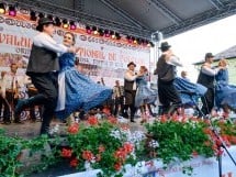 Festival internaţional de folclor