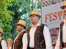 Festival internaţional de folclor