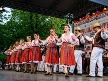 Festival internaţional de folclor