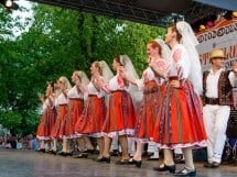 Festival internaţional de folclor