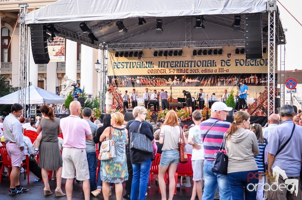 Festival International de Folclor, Oradea