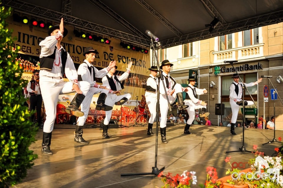 Festival International de Folclor, Oradea