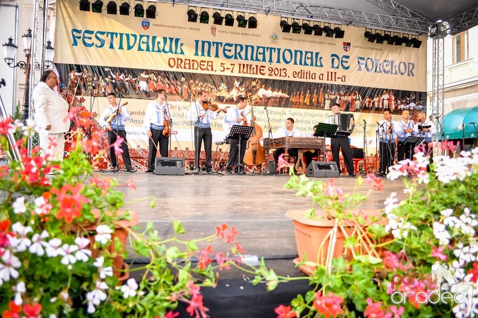 Festival International de Folclor, Oradea