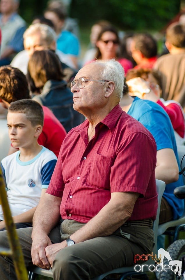 Festival Jazz, Posticum