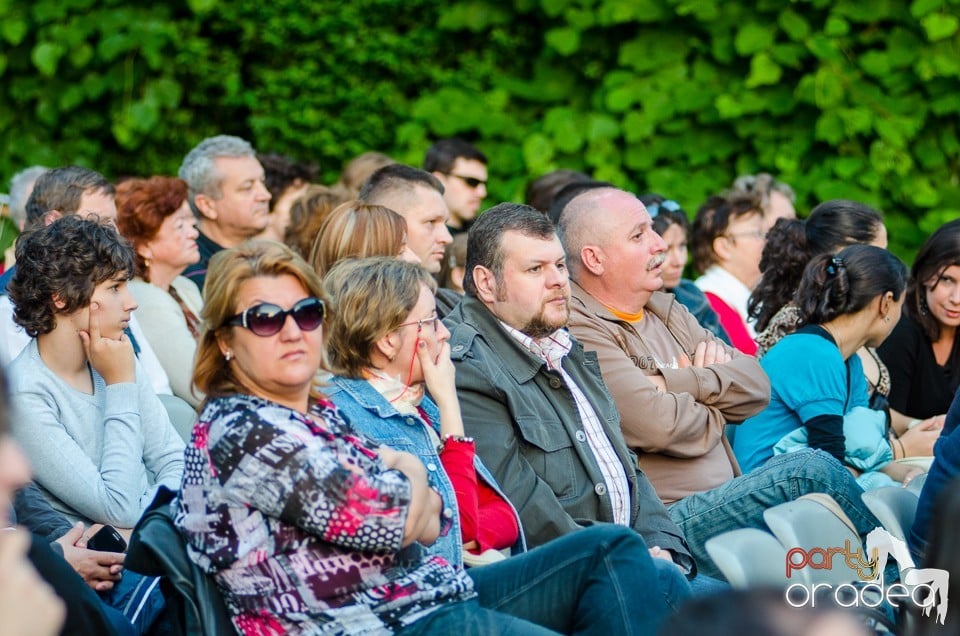 Festival Jazz, Posticum