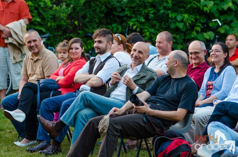 Festival Jazz, Posticum