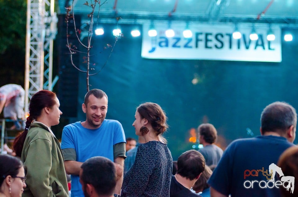 Festival Jazz, Posticum