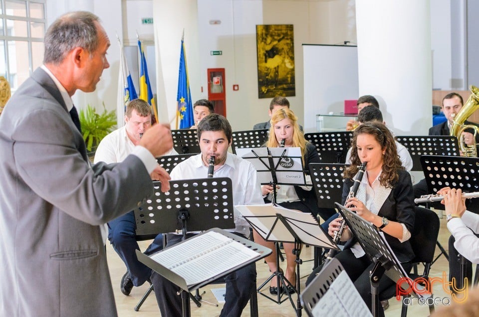 Festivalul Artelor Studenţeşti Vivat Academia, Universitatea din Oradea