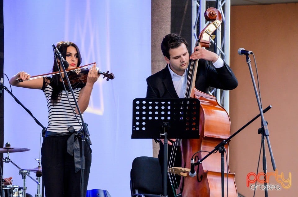 Festivalul Artelor Studenţeşti Vivat Academia, Universitatea din Oradea