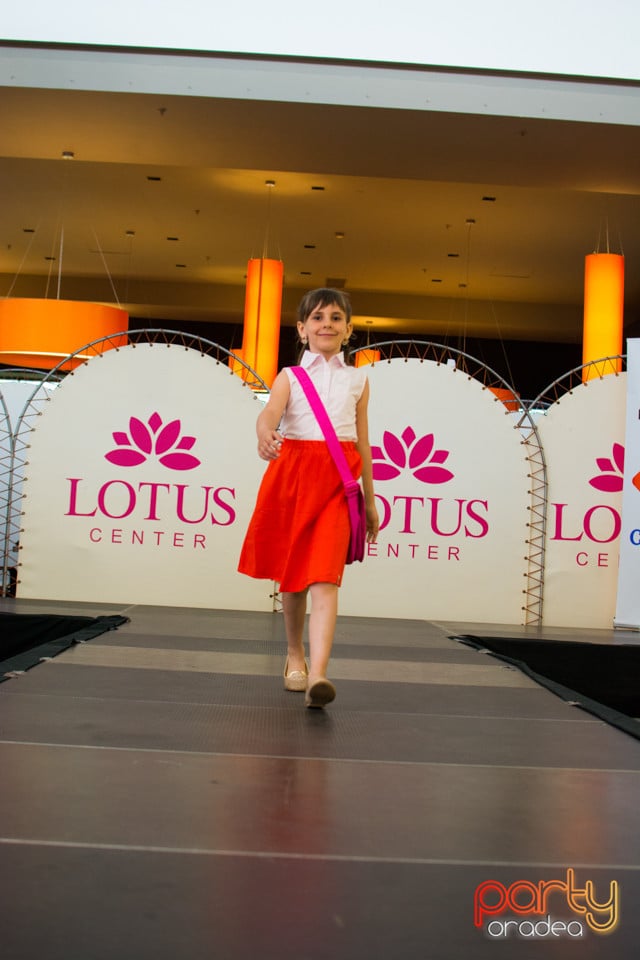 Festivalului de Modă pentru Copii Gift of Beauty, Lotus Center