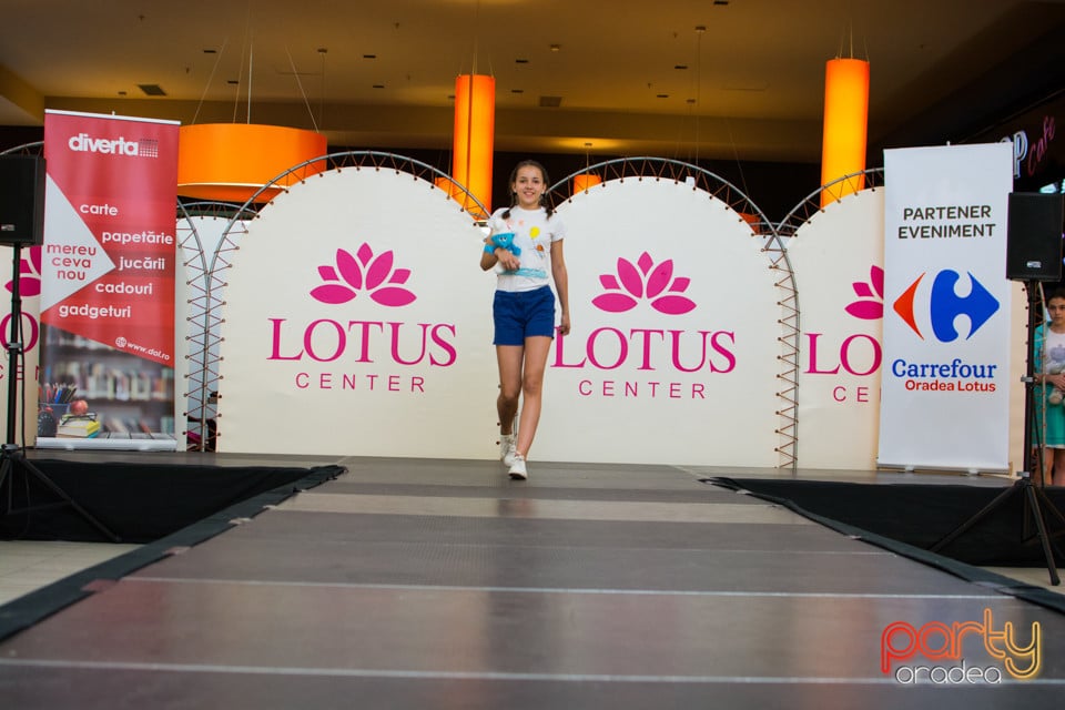 Festivalului de Modă pentru Copii Gift of Beauty, Lotus Center