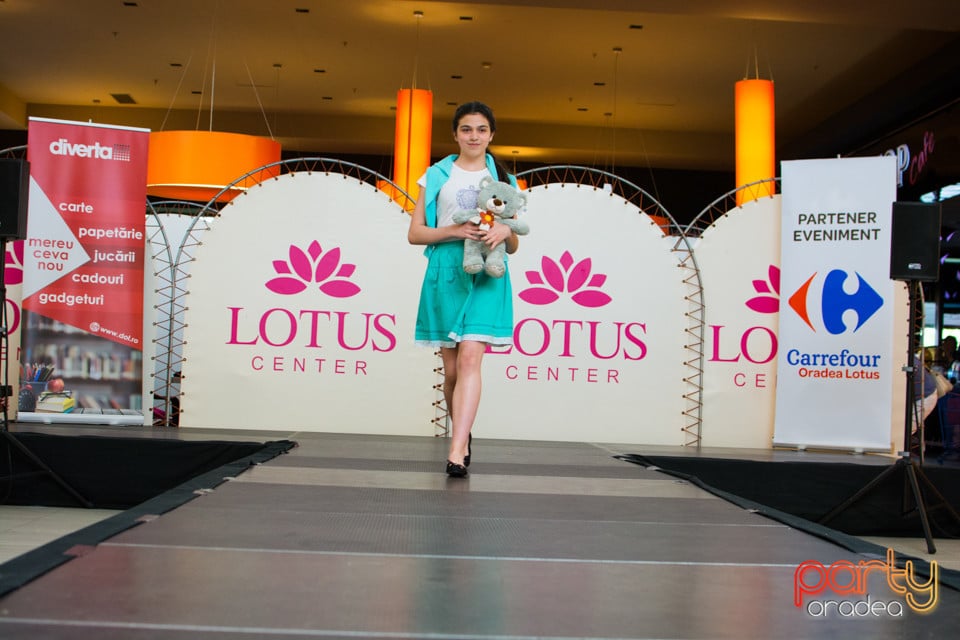 Festivalului de Modă pentru Copii Gift of Beauty, Lotus Center