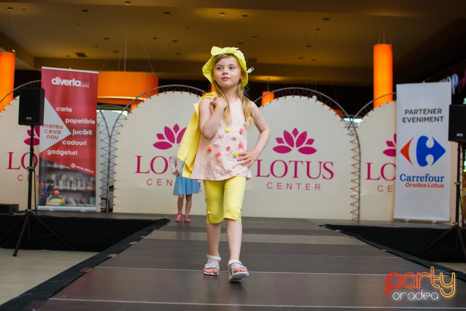 Festivalului de Modă pentru Copii Gift of Beauty, Lotus Center