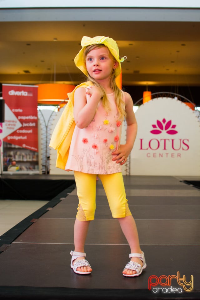 Festivalului de Modă pentru Copii Gift of Beauty, Lotus Center