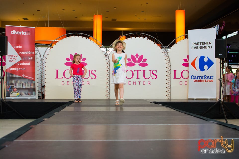 Festivalului de Modă pentru Copii Gift of Beauty, Lotus Center