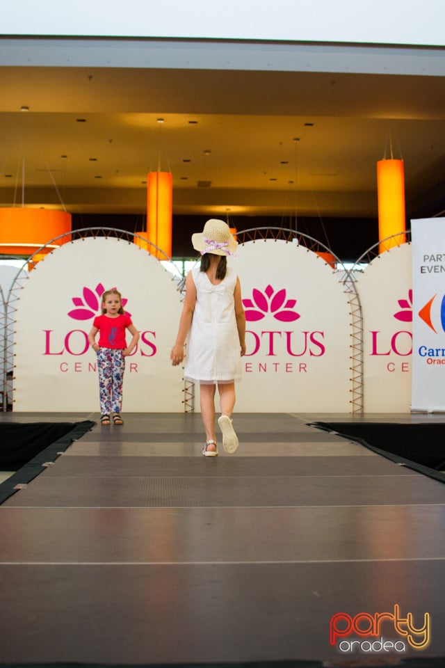 Festivalului de Modă pentru Copii Gift of Beauty, Lotus Center