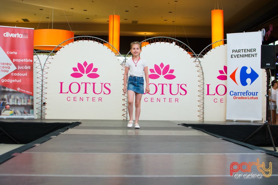 Festivalului de Modă pentru Copii Gift of Beauty, Lotus Center