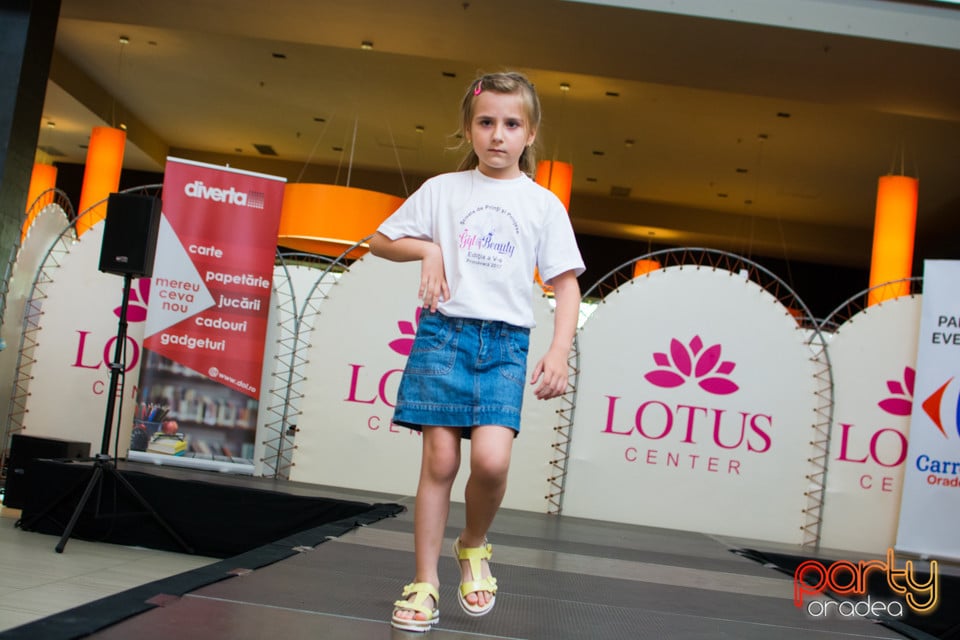 Festivalului de Modă pentru Copii Gift of Beauty, Lotus Center