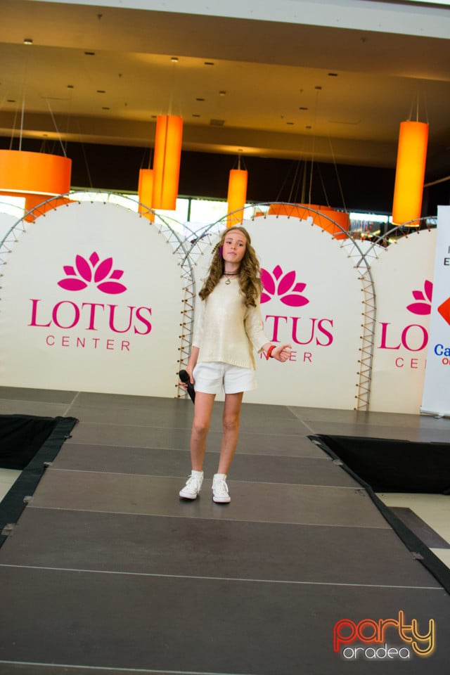 Festivalului de Modă pentru Copii Gift of Beauty, Lotus Center