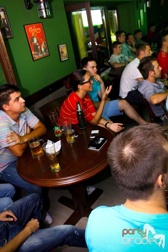 Finala EURO 2012 în Green Pub, Green Pub