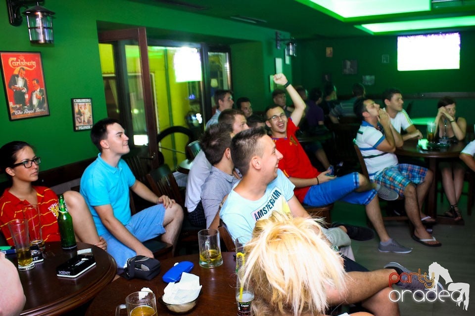 Finala EURO 2012 în Green Pub, Green Pub