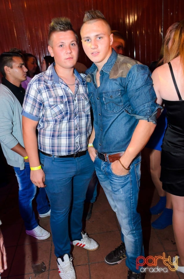 First Love Party, 