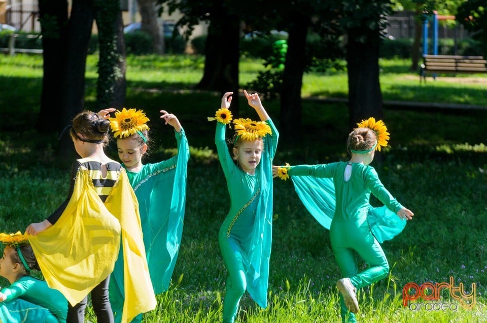 Flashmob - Atitudinea ECOnteaza, Oradea