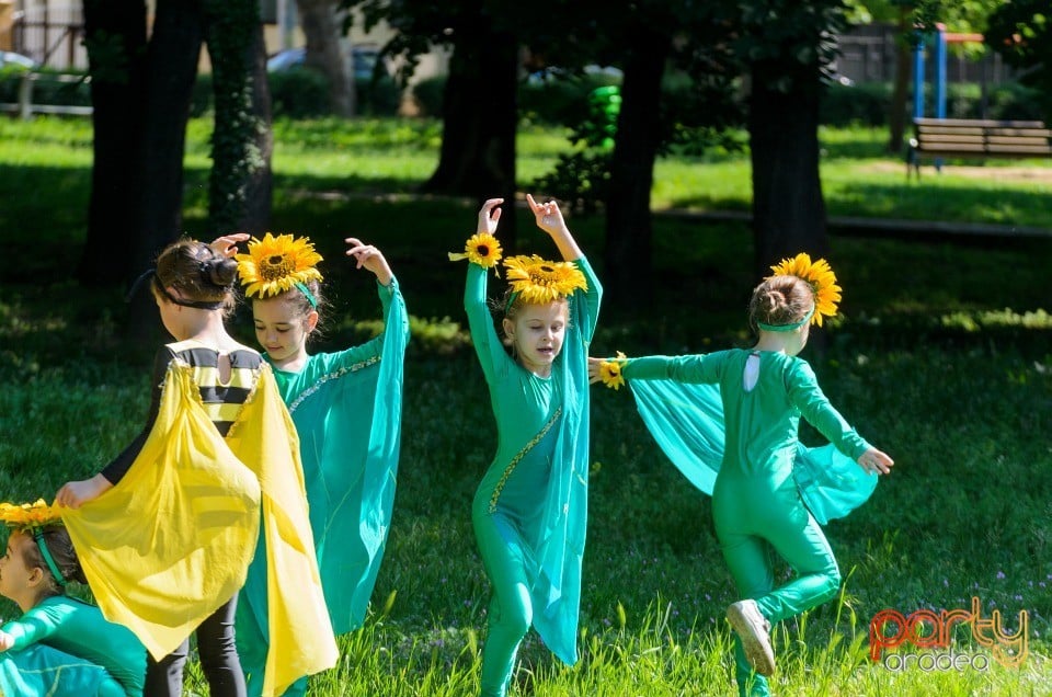 Flashmob - Atitudinea ECOnteaza, Oradea