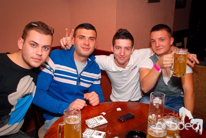 Flirt Night Party în Chanson, 