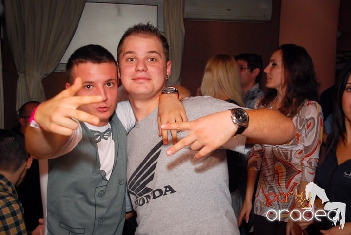 Flirt Night Party în Chanson, 