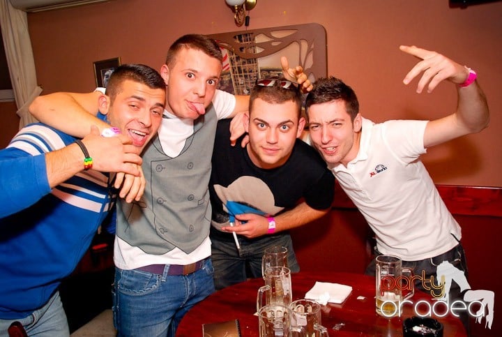 Flirt Night Party în Chanson, 