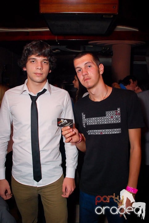 Flirt Night Party în Chanson, 