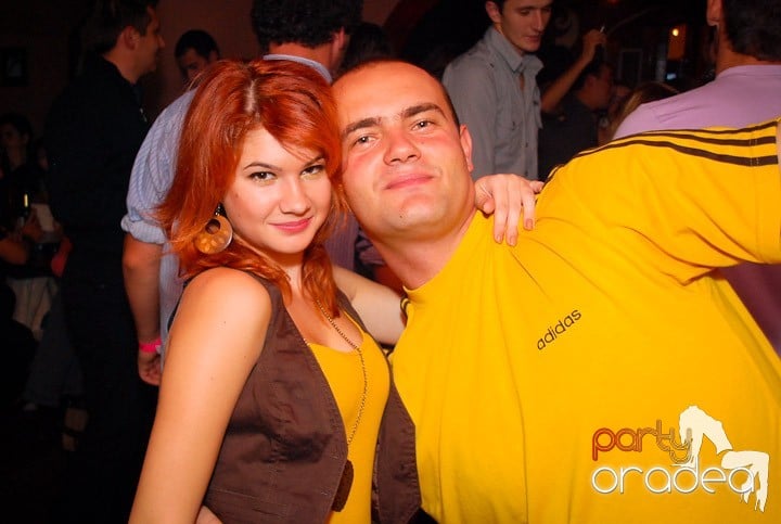 Flirt Night Party în Chanson, 