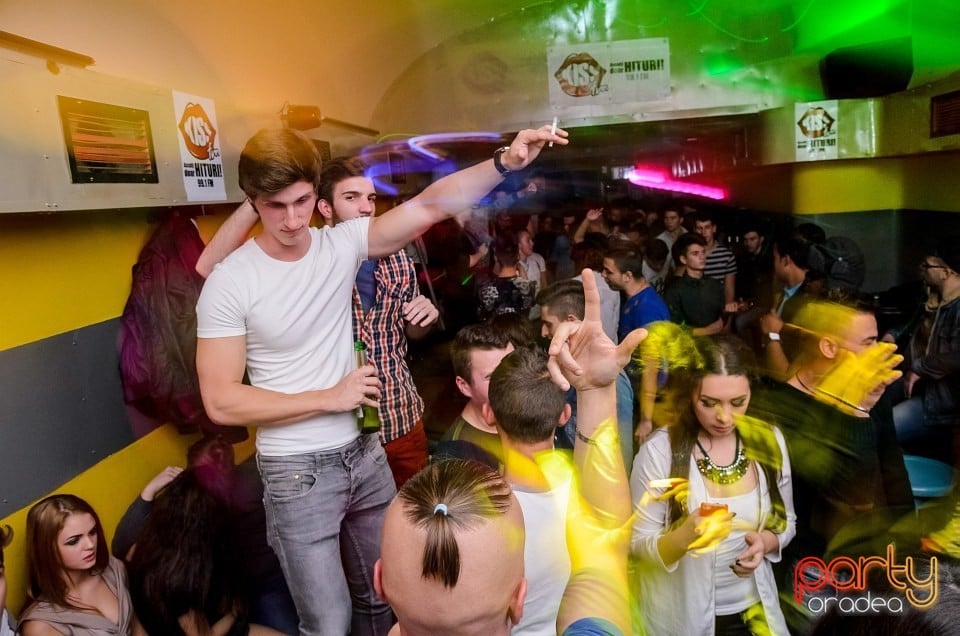 Flirt Weekend, 